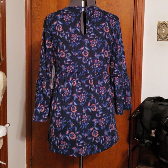 Absolutely Famous XL blouse NWT Navy blue w/lace - Picture 2 of 7